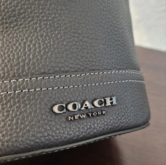 Coach Small Hudson Pack - Picture 8 of 8